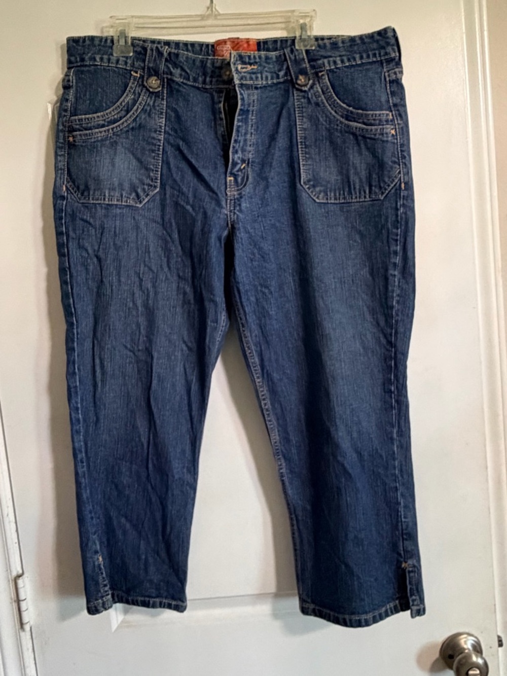 Levi's Blue Women's Cropped Ankle Jeans